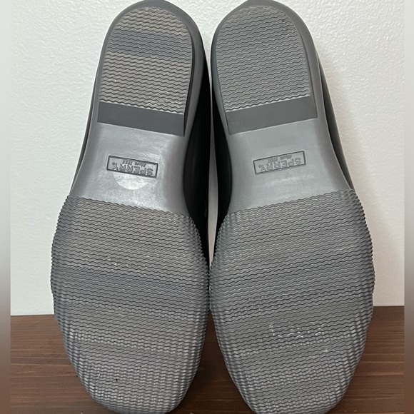Women’s Sperry Rubber Boots with Neoprene Striped Side Panels.  Size 8.5 - Picture 4 of 4